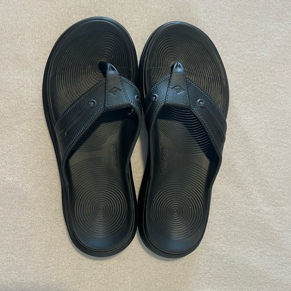 Sperry Black Float Thong Women’s 11